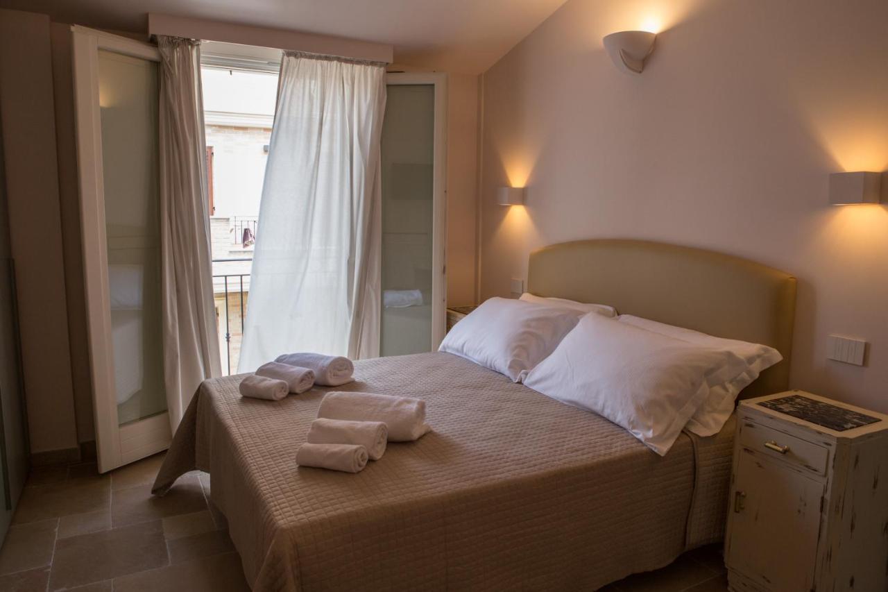 B&B Borgo Marinaro Porto San Giorgio Eksteriør billede